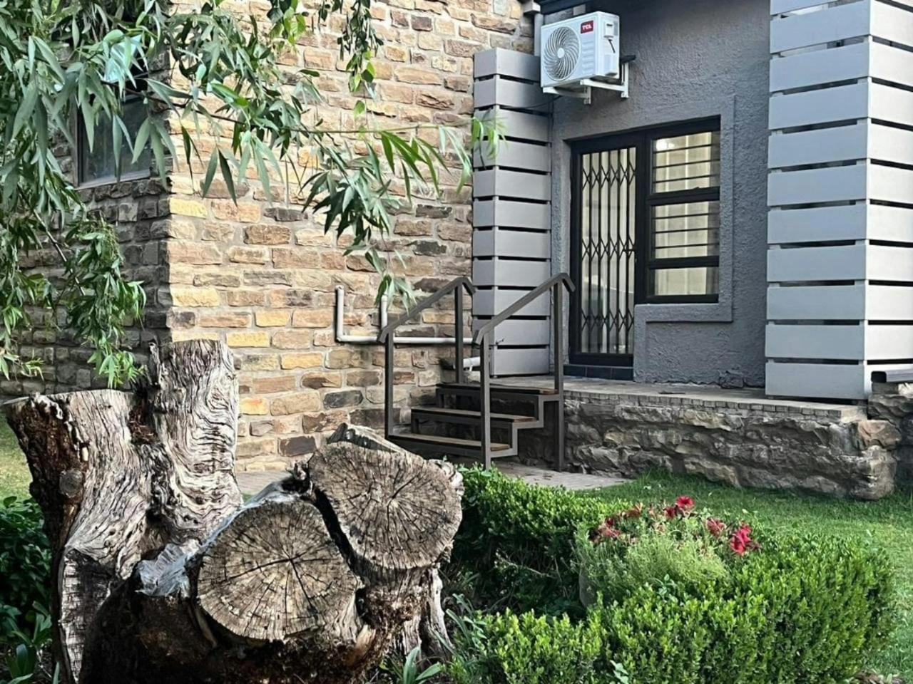 A Little Guesthouse Bloemfontein Zewnętrze zdjęcie